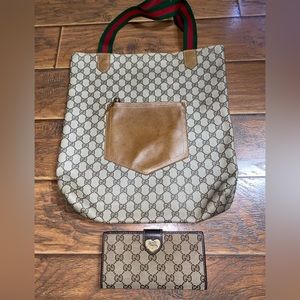 Gucci GG supreme Tote bag and Gucci Long wallet